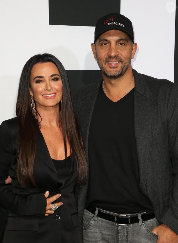 Kyle Richards et son mari Mauricio Umansky - Première du film "Halloween" au TCL Chinese Theatre à Hollywood. Le 17 octobre 2018  Hollywood, CA - Guests attend the Universal Pictures' 'Halloween' premiere at TCL Chinese Theatre17/10/2018 - Hollywood