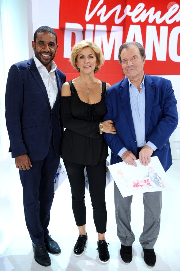 Exclusif - Loup Denis Elion , Corinne Touzet et Daniel Russo - Enregistrement de l'émission "Vivement Dimanche" au Studio Gabriel . Diffusion le 21 octobre 2018 sur france 2 . © Guillaume Gaffiot / Bestimage