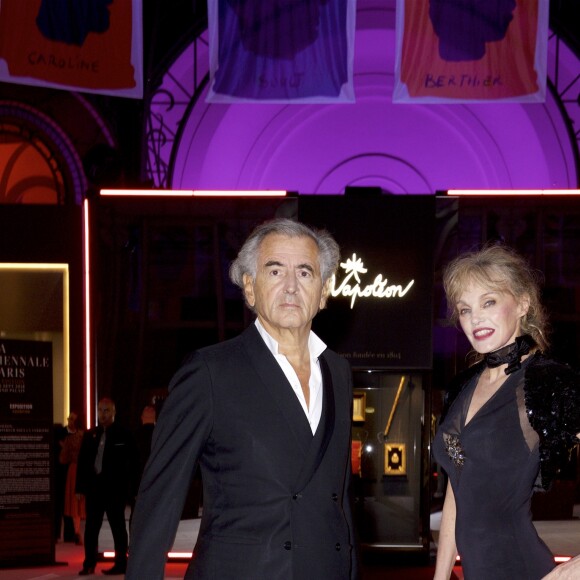 Exclusif - Bernard-Henri Lévy et Arielle Dombasle - Dîner de Gala de la 30ème Biennale de Paris au Grand Palais. © Luc Castel - Julio Piatti / Bestimage