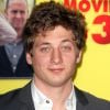 Jeremy Allen White - Premiere du film "Movie 43" au theatre "Grauman Chinese" a Hollywood, le 23 janvier 2013.
