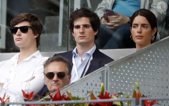 Carlos, le frère de Fernando, Sofía Palazuelo - Fernando Fitz-James Stuart (futur duc d'Albe) en famille aux masters de Madrid le 12 mai 2018