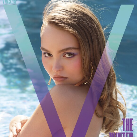 Lily-Rose Depp en couverture du magazine V, numéro V116. Photo par Luke Gilford.