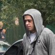 Pete Davidson sort de l'appartement de A. Grande à New York, le 26 septembre 2018.