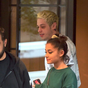 Exclusive - Ariana Grande et Pete Davidson à New York, le 9 octobre 2018.