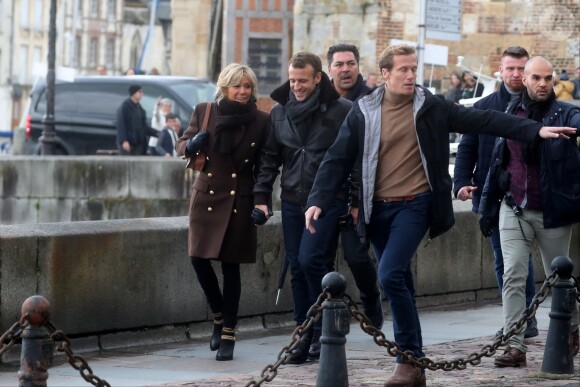 Le président de la République française Emmanuel Macron et sa femme la Première Dame Brigitte Macron en week-end de 3 jours à Honfleur le 1er novembre 2018.