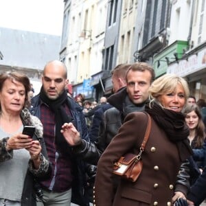 Le président de la République française Emmanuel Macron et sa femme la Première Dame Brigitte Macron en week-end de 3 jours à Honfleur le 1er novembre 2018.