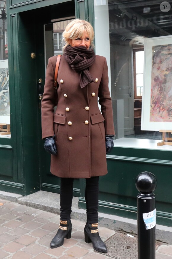 Le président de la République française Emmanuel Macron et sa femme la Première Dame Brigitte Macron en week-end de 3 jours à Honfleur le 1er novembre 2018.