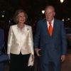 La reine Sofia d'Espagne et son mari le roi Juan Carlos Ier arrivant au concert donné pour le 80e anniversaire de la reine Sofia d'Espagne, le 2 novembre 2018 à Madrid, sous la direction de Placido Domingo.