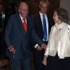 La reine Sofia d'Espagne et son mari le roi Juan Carlos Ier arrivant au concert donné pour le 80e anniversaire de la reine Sofia d'Espagne, le 2 novembre 2018 à Madrid, sous la direction de Placido Domingo.