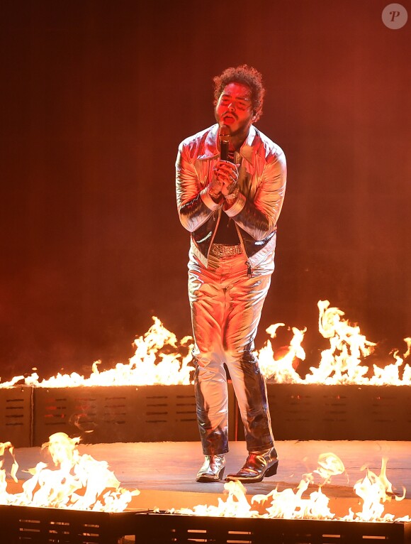 Post Malone le 9 octobre lors des American Music Awards à Los Angeles.