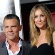 Josh Brolin et sa femme Kathryn Boyd à la première de 'Only The Brave' au théâtre Regency Village à Weswood, le 8 octobre 2017 © Chris Delmas/Bestimage