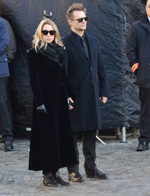 Laura Smet, David Hallyday - Arrivées des personnalités en l'église de La Madeleine pour les obsèques de Johnny Hallyday à Paris le 8 decembre 2017. © Veeren/Bestimage