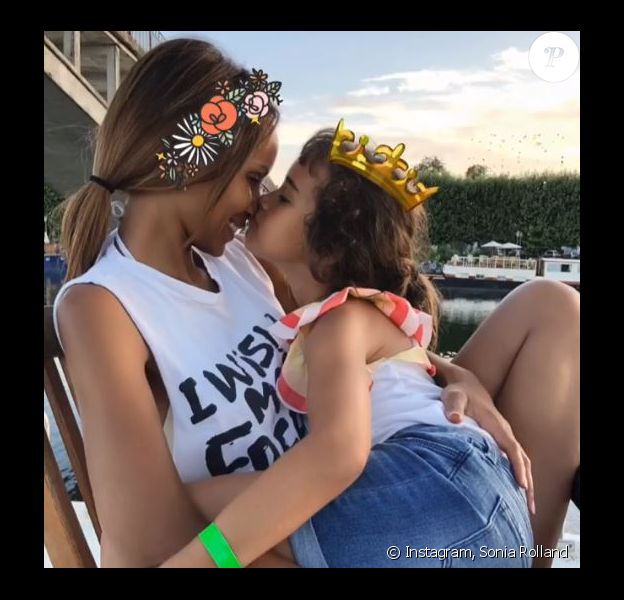 Sonia Rolland et sa fille Kahina en vacances - Instagram, 01 août 2018