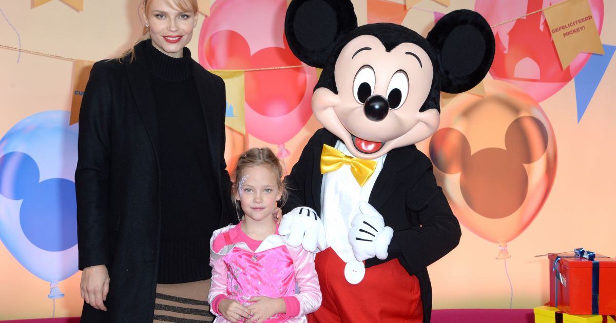 Exclusif Natasha Poly et sa fille Aleksandra Christina Bakker