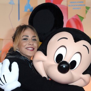 Exclusif - Alice Belaïdi - Célébration des 90 ans de Mickey à Disneyand Paris le 17 novembre 2018. La nouvelle saison de Noël célèbrera 90 ans de magie avec Mickey du 10 novembre 2018 au 6 janvier 2019. © Veeren/Bestimage