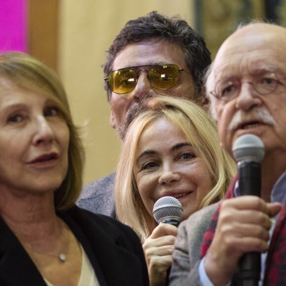 Nathalie Baye, Pascal Elbé, Emmanuelle Béart et Erik Orsenna - 158ème vente aux enchères des vins des Hospices de Beaune, le 18 novembre 2018. © Pierre Perusseau/Bestimage