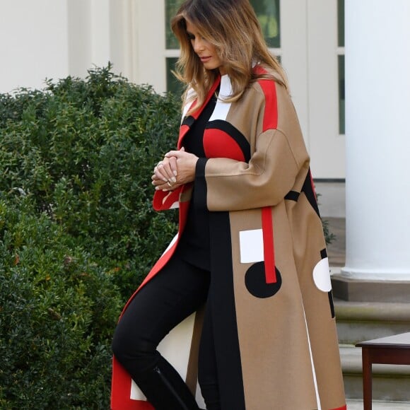 Melania Trump lance les festivités de Thanksgiving à la Maison-Blanche, le 20 novembre 2018.