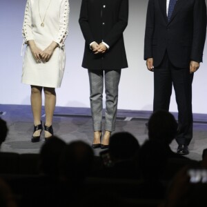 La reine Letizia d'Espagne lors du 10e anniversaire des Prix de l'intégration BBVA, le 22 novembre 2018 au siège de l'organisme bancaire à Madrid.