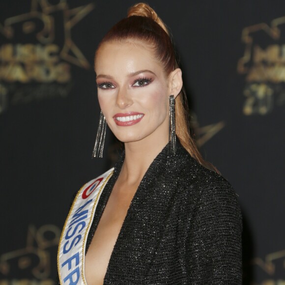 Maeva Coucke (Miss France 2018) - 20ème cérémonie des NRJ Music Awards au Palais des Festivals à Cannes. Le 10 novembre 2018 © Christophe Aubert via Bestimage