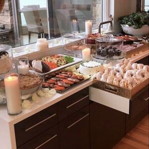 Khloé Kardashian, Tristan Thompson et leur fille True fêtent Thanksgiving. Novembre 2018.