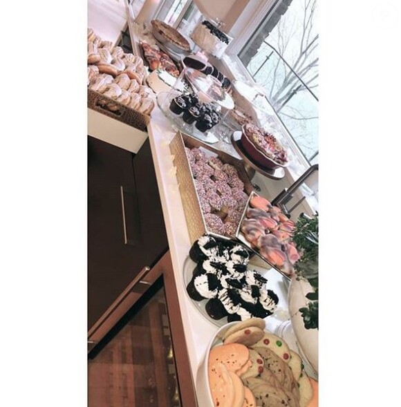 Khloé Kardashian, Tristan Thompson et leur fille True fêtent Thanksgiving. Novembre 2018.