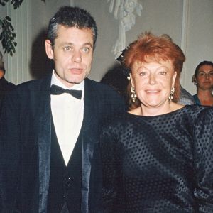 Régine et son fils Lionel Rotcage en 1988.