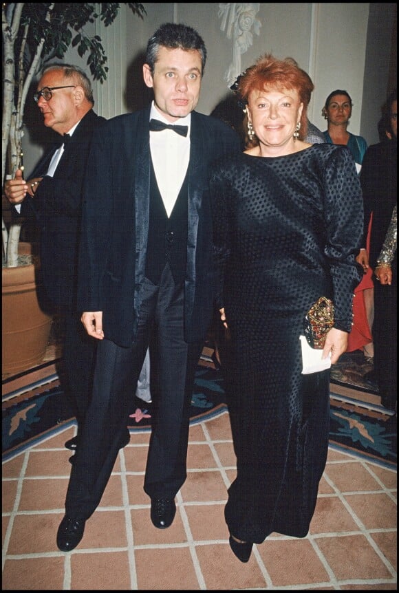 Régine et son fils Lionel Rotcage en 1988.
