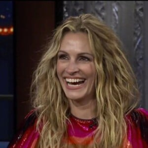 Julia Roberts fait une apparition dans l'émission de Stephen Colbert, "The Late show" à Los Angeles le 5 décembre 2018.