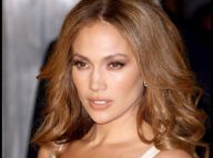 Jennifer Lopez devient Lesbian Addict et continue de vouloir écraser sa rivale... Salma Hayek !