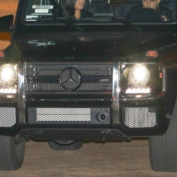 Demi Lovato et son nouveau compagnon Henry Levy quittent le restaurant Nobu à Malibu le 9 décembre 2018.