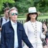 Exclusif - Sir Paul McCartney et sa femme Nancy Shevell marchent le long du Serpentine à Hyde's park Londres le 19 juin 2018