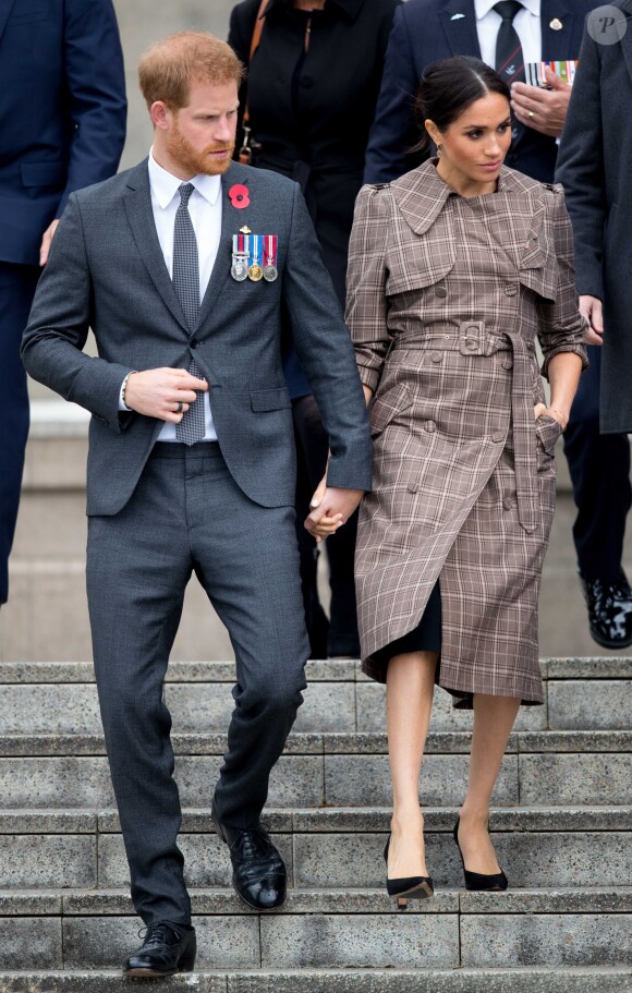 Le prince Harry, duc de Sussex, et Meghan Markle, duchesse de Sussex, enceinte assistent à une cérémonie de bienvenue traditionnelle "Hongi" sur les pelouses de la Government House à Wellington, Nouvelle-Zélande, le 28 octobre 2018.