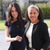 Meghan Markle et sa mère Doria Ragland arrivent à l'hôtel Cliveden House près de Windsor à la veille du Mariage du prince Harry et de Meghan Markle à Taplow le 18 mai 2018.