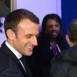 Le président de la république, Emmanuel Macron et la Première Dame fêtent le Noël de l'Elysée à la Manufacture des Gobelins, Paris, France, le 19 décembre 2018. A l'occasion du traditionnel " Noël de l'Elysée " qui a lieu cette année à la Manufacture des Gobelins (en raison des travaux de rénovation actuellement en cours), le Président de la République et la Première Dame ont accueilli des enfants du personnel de l'Elysée, des enfants de policiers, gendarmes, pompiers et de militaires morts ou gravement blessés en service cette année, ainsi que des enfants de l'association ELA, Solidarité enfants Sida, Du Sport et plus, et des résidents de l'institut médico-éducatif Henri Wallon. © Stephane Lemouton / Bestimage