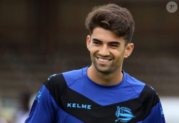 Enzo Zidane, fils de Zinedine Zidane et joueur de football professionel, participe à son premier match officiel avec son nouveau club Espagnol le "Deportivo Alaves" en amical contre le club Français TFC, Toulouse Football Club, à Saint Jean de Luz le 19 Juillet 2017. © Patrick Bernard-Christophe de Prada/ Bestimage