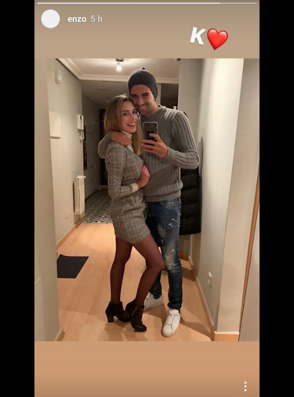 Enzo Zidane pose avec une ravissante jeune femme sur Instagram, novembre 2018.