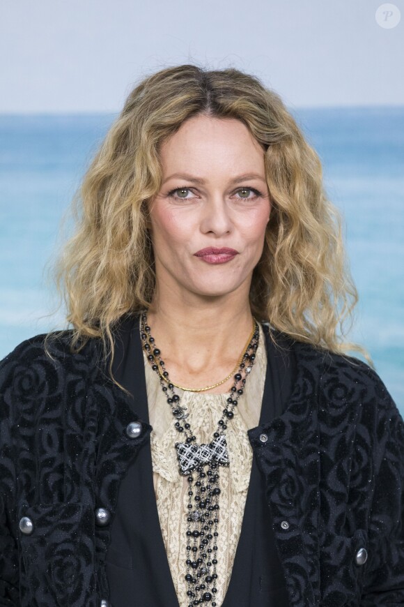 Vanessa Paradis - Photocall du défilé Chanel Collection Prêt-à-Porter Printemps/Eté 2019 lors de la Fashion Week au Grand Palais à Paris le 2 octobre 2018. © Olivier Borde/Bestimage