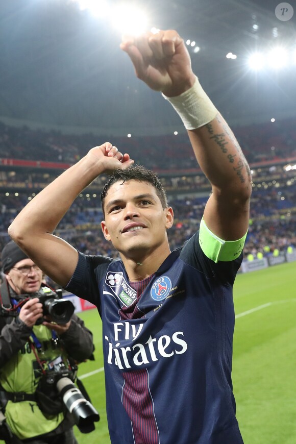 Thiago Silva - Le PSG (Paris-Saint-Germain) remporte la finale de la Coupe de la Ligue 2017 (4-1) face à l'ASM (Association Sportive de Monaco) au Parc OL à Lyon, le 1er avril 2017. © Cyril Moreau/Bestimage