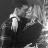 Rachel Legrain-Trapani et Benjamin Pavard s'embrassent pour Noël. Instagram, le 27 décembre 2018.