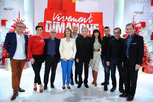 Exclusif - L'agriculteur Paul François, Sandrine Sarroche, Marcel Ichou, Ségolène Royal, Nicolas Canteloup, Michel Drucker, Nolwenn Leroy, Chanee, le dessinateur Emmanuel Chaunu et l'historien Franck Ferrand - Enregistrement de l'émission "Vivement Dimanche" présentée par Michel Drucker et diffusée le 30 décembre 2018 sur France 2. © Guillaume Gaffiot / Bestimage