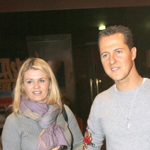 Michael Schumacher et sa femme Corinna - Premiere du film Asterix à Paris le 13/01/2008
