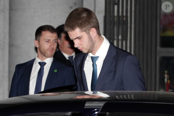 Juan Urdangarin, fils de l'infante Cristina, accompagnait sa grand-mère la reine Sofia d'Espagne le 2 janvier 2019 au théâtre royal à Madrid à une représentation de l'Orchestre des instruments recyclés de Cateura.