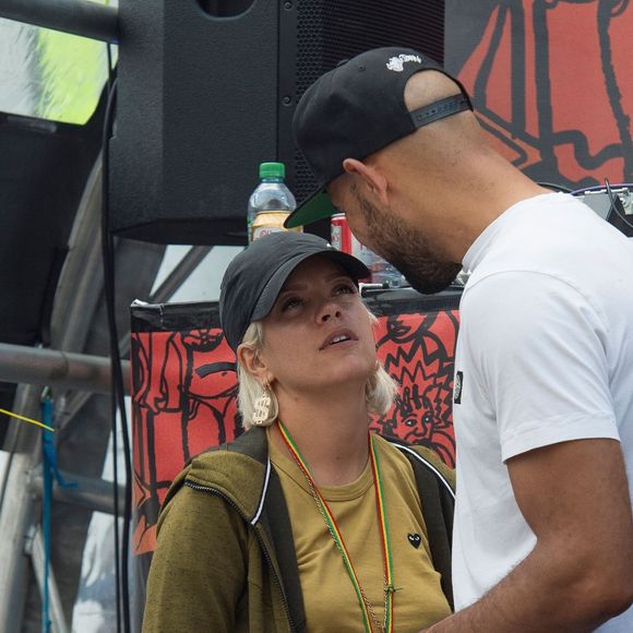 Exclusif - Lily Allen lors du festival de Notting Hill à Londres le 28 aout 2016 avec son nouveau petit ami MC Meridian Dan.