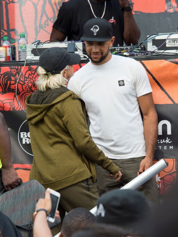Exclusif - Lily Allen lors du festival de Notting Hill à Londres le 28 aout 2016 avec son nouveau petit ami MC Meridian Dan.