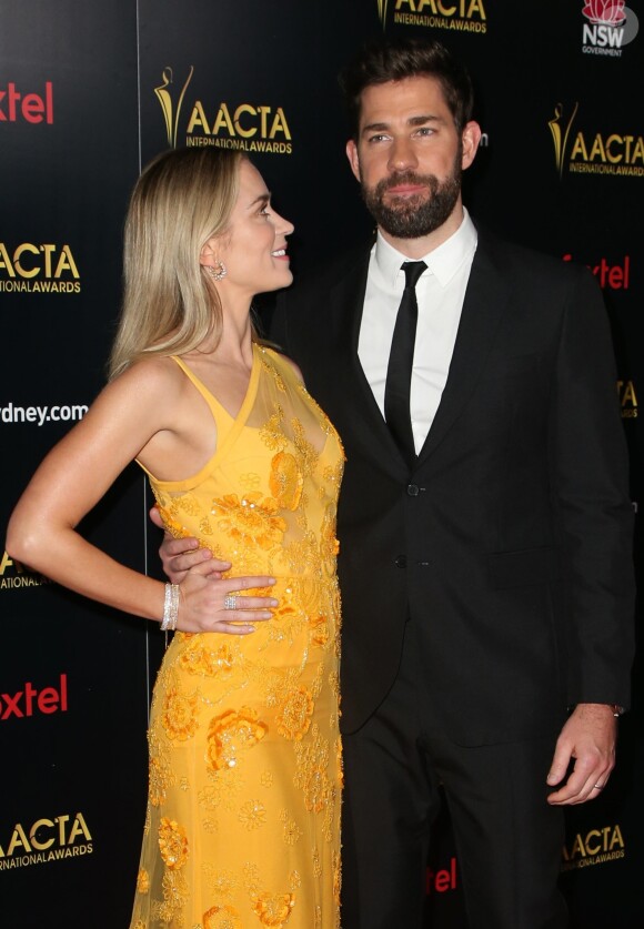 Emily Blunt et son mari John Krasinski - Photocall de la 8ème cérémonie des "AACTA (Australian Academy of Cinema and Television Arts)" à Los Angeles. Le 4 janvier 2019