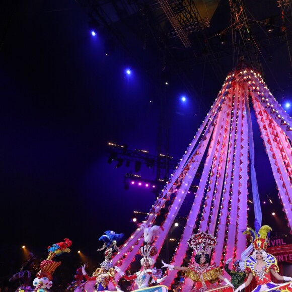 La princesse Stéphanie de Monaco, accompagnée par le prince Albert II de Monaco et son fils Louis Ducruet avec sa fiancée Marie Chevalier, assistait le 17 janvier 2019 à la soirée d'ouverture du 43e Festival international du cirque de Monte-Carlo, sous le chapiteau de Fontvieille. © Jean-Charles Vinaj/Pool Monaco/Bestimage