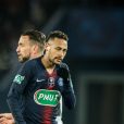 Neymar Jr. est sorti blessé peu avant l'heure de jeu lors du match de Coupe de France "PSG - Strasbourg (2-0)" au Parc des Princes à Paris, le 23 janvier 2019.