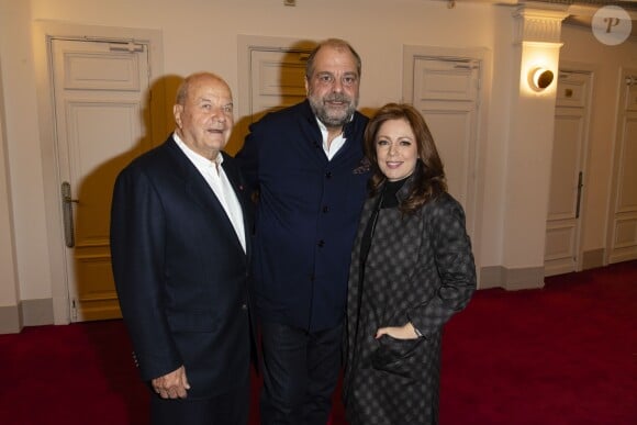 Exclusif - Marc Ladreit de Lacharrière, Eric Dupond-Moretti et sa compagne Isabelle Boulay - Eric Dupond-Moretti à la barre au théâtre de la Madeleine à Paris le 22 janvier 2019. © Pierre Perusseau/Bestimage