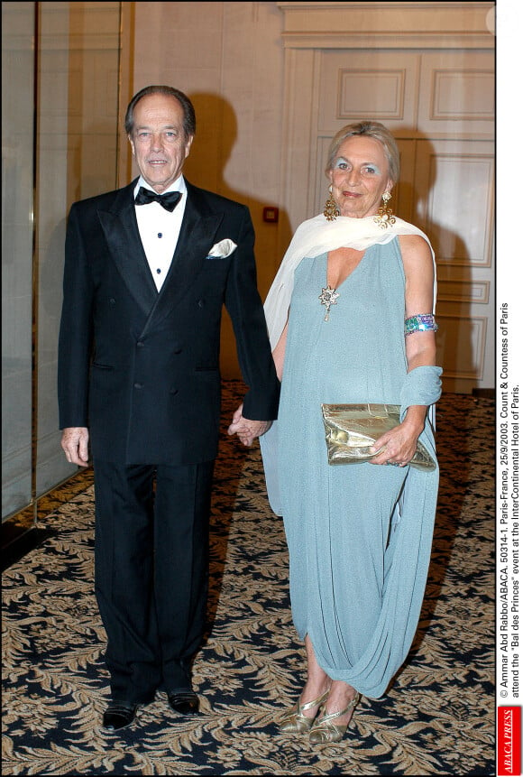 Henri d'Orléans et Micaela Cousino y Quinones de Leon au Bal des Princes à l'Hôtel Intercontinental à Paris en septembre 2003.