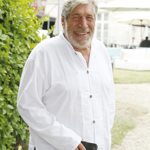 Jean Pierre Castaldi - Les célébrités lors de la 11ème édition du Festival du Film Francophone d'Angoulême, le 25 aout 2018. © Christophe Aubert via Bestimage